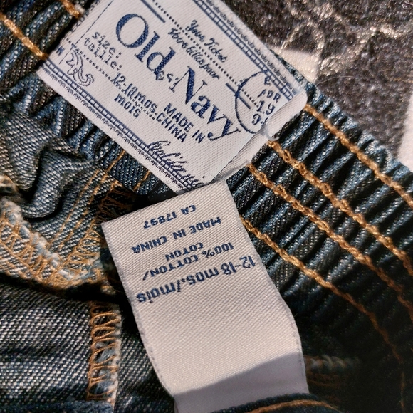 5/25 Old Navy skirt - Picture 2 of 2